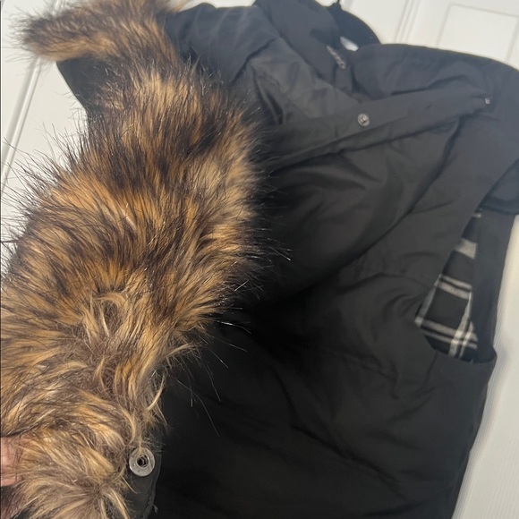 Eddie Bauer Hoodie Black Puffer Vest with Removable Faux Fur - Small - Picture 6 of 6